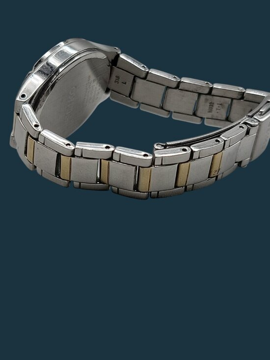 Seiko Ladies Solar Watch SUT316 Two-Tone Stainless Black Dial 28mm V1370CH0 5.5\